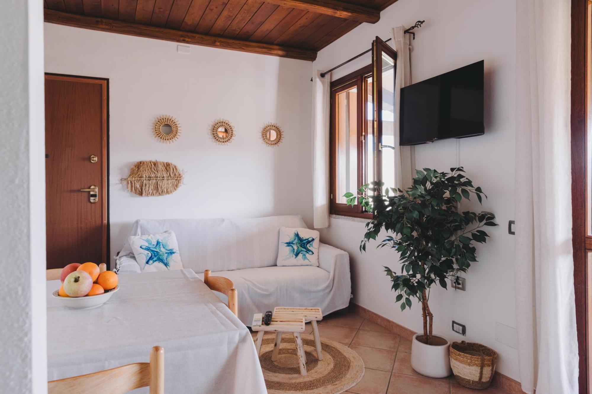 Cactus Mare Apartment Golfo Aranci Eksteriør bilde